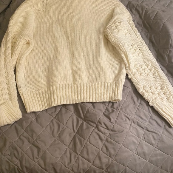Perfect Winter Sweater - Picture 2 of 2